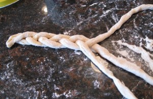 making-a-braid-for-paska-decorating1
