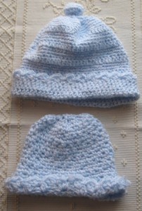 Baby hats in two sizes