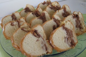 Jewish Apple Cake slices 2