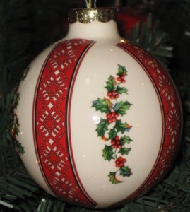 Ceramic ornament 8