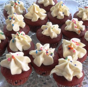 Red Velvet Mini Cupcakes – Skinny Recipe