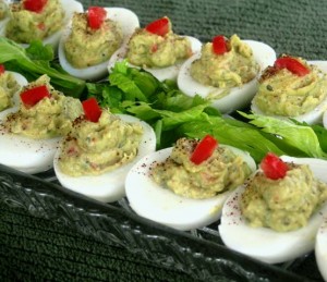 Guacamole Deviled Eggs – Recipe