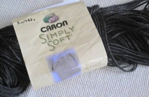 Gray Scarf - brand and type of yarn